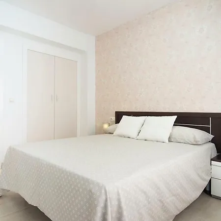 A 200 Metros De La Playa Apartamento